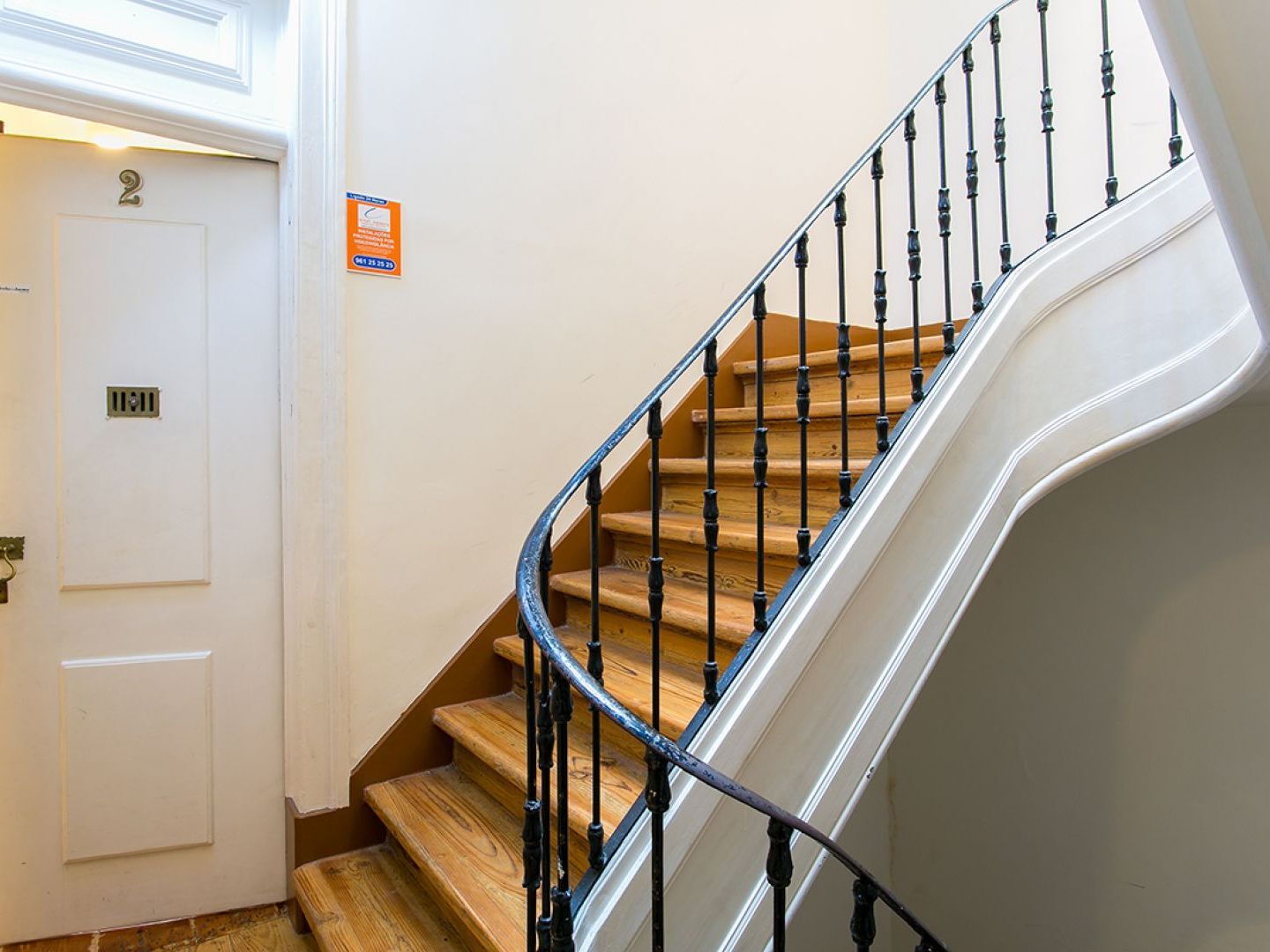 Appartamento Joivy Splendid 2Br Flat In Bairro Alto, Nearby Luis De Camoes Square Lisbona Esterno foto